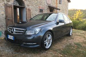 Mercedes C 200