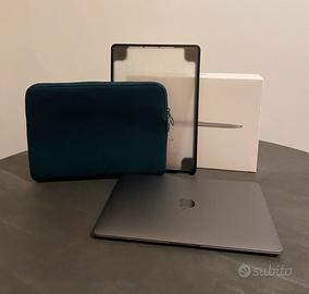Macbook Air 13” M1 8-Core + COVER + CUSTODIA