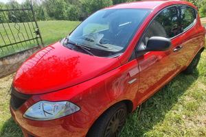 Lancia Y ibrida Euro 9500,00