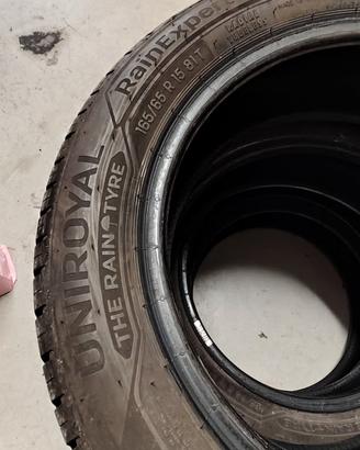 Pneumatici Uniroyal Rain Expert 5  165/65 R15 81T