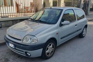 Renault Clio 1.2 16v 75cv