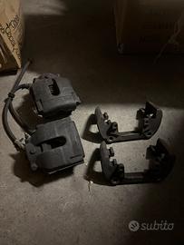 Impianto frenante anteriore 330D