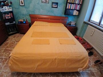 coordinato copriletto più  2 federe più  copricomo