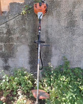 Decespugliatore Stihl FS 240