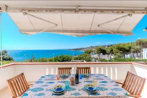 Appartamento a 50m dal mare. Meravigliosa terrazza