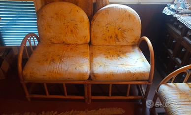 coppia divanetti in bambù con tavolino