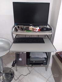 Computer fisso più monitor carrello porta computer