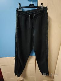 Pantaloni tuta 