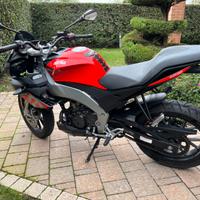 Aprilia Tuono 125