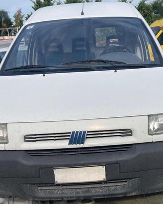 RICAMBI USATI AUTO FIAT Scudo 1° Serie SCUDO D9B