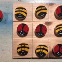 🐞🐝 Tris Artigianale in Legno – Coccinelle e Api