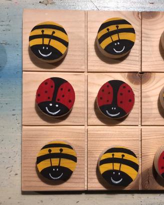 🐞🐝 Tris Artigianale in Legno – Coccinelle e Api