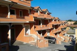 Villini a Schiera Rignano (RM)