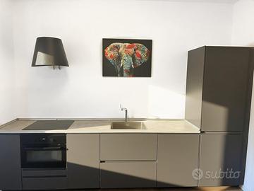 Cucina modulare Ikea + Tavolino salvaspazio