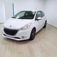 Peugeot 208 1.2 VTi 82 CV 3 porte Allure