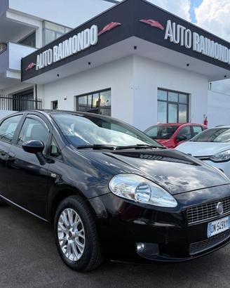 Fiat Grande Punto 1.3 MJT 75 CV 5 porte Dynamic