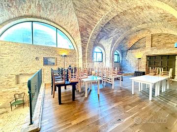 CITTA' SANT'ANGELO AD.ZE RIF. M100: 379 MQ