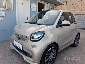 Smart ForTwo BRABUS 0.9 TURBO 109 C.V. ALLESTIMENT