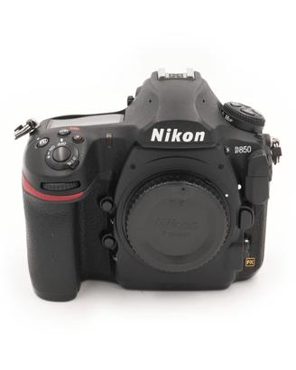 Nikon D850
