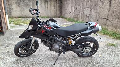Ducati Hypermotard 796 - 2010