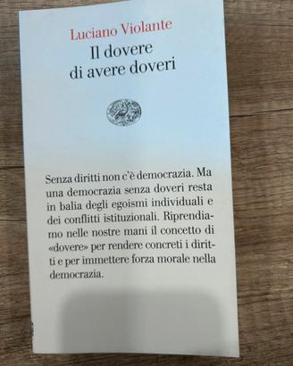 Il dovere di avere doveri testo universitario