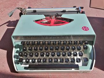 Macchina da scrivere da ingadine 44 - amica