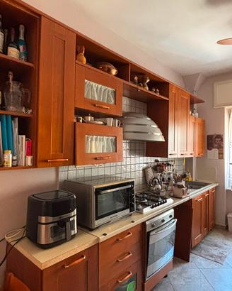 cucina in multistrato di ciliegio 