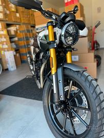 Triumph Scrambler 400X