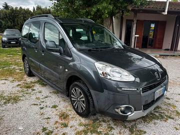 PEUGEOT Partner Tepee 1.6 e-HDi 92 CV S&S Outdoo