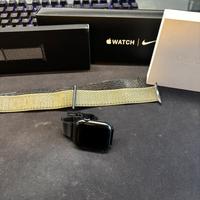 Apple Watch SE Nike 44mm