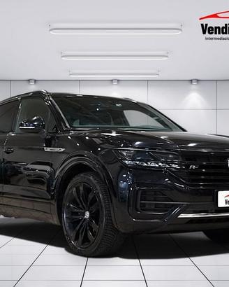 Volkswagen Touareg 3.0 V6 tdi Atmosphere R-Li...