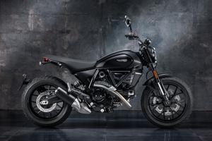 Ducati Scrambler Icon Dark 2025