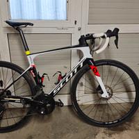 bici da corsa Scott foil 2018 disk di2