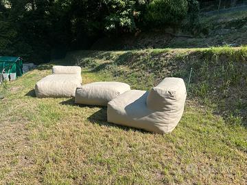 2 Maxi Poltrone Baku + Pouf