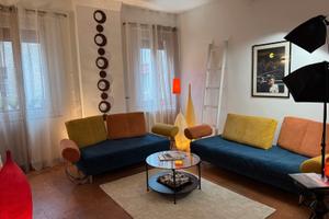 Centro stupendo con tre camere e tre bagni