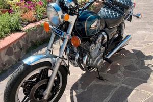Honda Cb 750