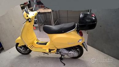 Vespa 125 LX