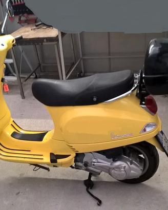 Vespa 125 LX