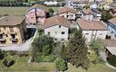 villa-bifamiliare-con-giardino-e-garage