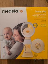Medela tiralatte + bustine + coppette
