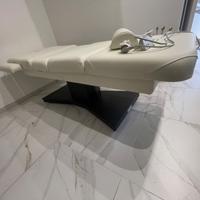 Lettino massaggi motorizzato