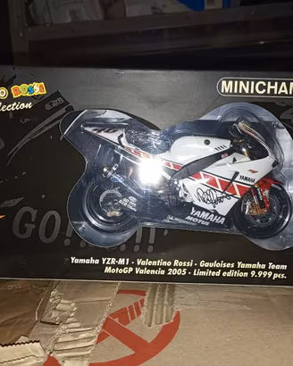 MODELLINI COLLEZIONE AUTOGRAFATI VALENTINO ROSSI
