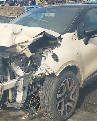 Renault Captur 1.5 D del 2014 motore K9K B6