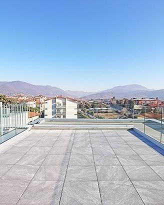 Attico / Mansarda di 152 m² con 3 locali e box aut