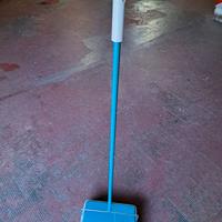 Leifheit Regulus Pulisci Tappeti Manuale, Turchese