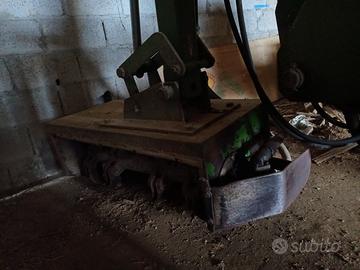 Trincia tauro per trattore