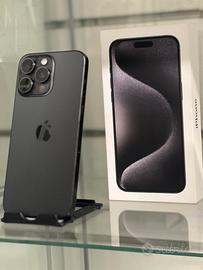 iPhone 15 Pro Max 256GB Nero-Batteria 95%