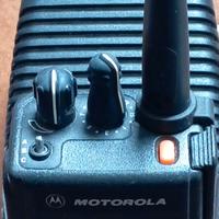 Radio portatile Motorola HT1100