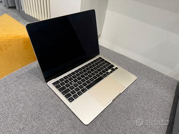 MacBook Air 13" Galassia M2, 512 GB ssd, 16 GB ram