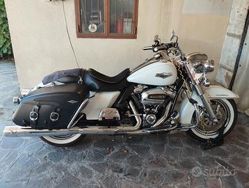 Harley-Davidson Touring Road King - 2017